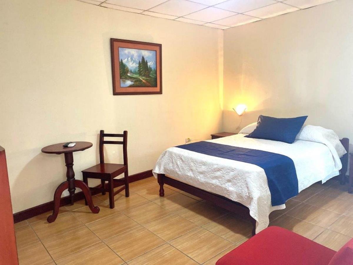 Lago Agrio Hotel D'Mario المظهر الخارجي الصورة